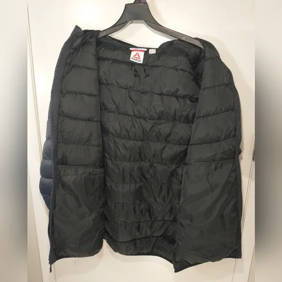Reebok Men's and Big Men's Packable Puffer Jacket, Sizes 2XL , Charcoal Color.